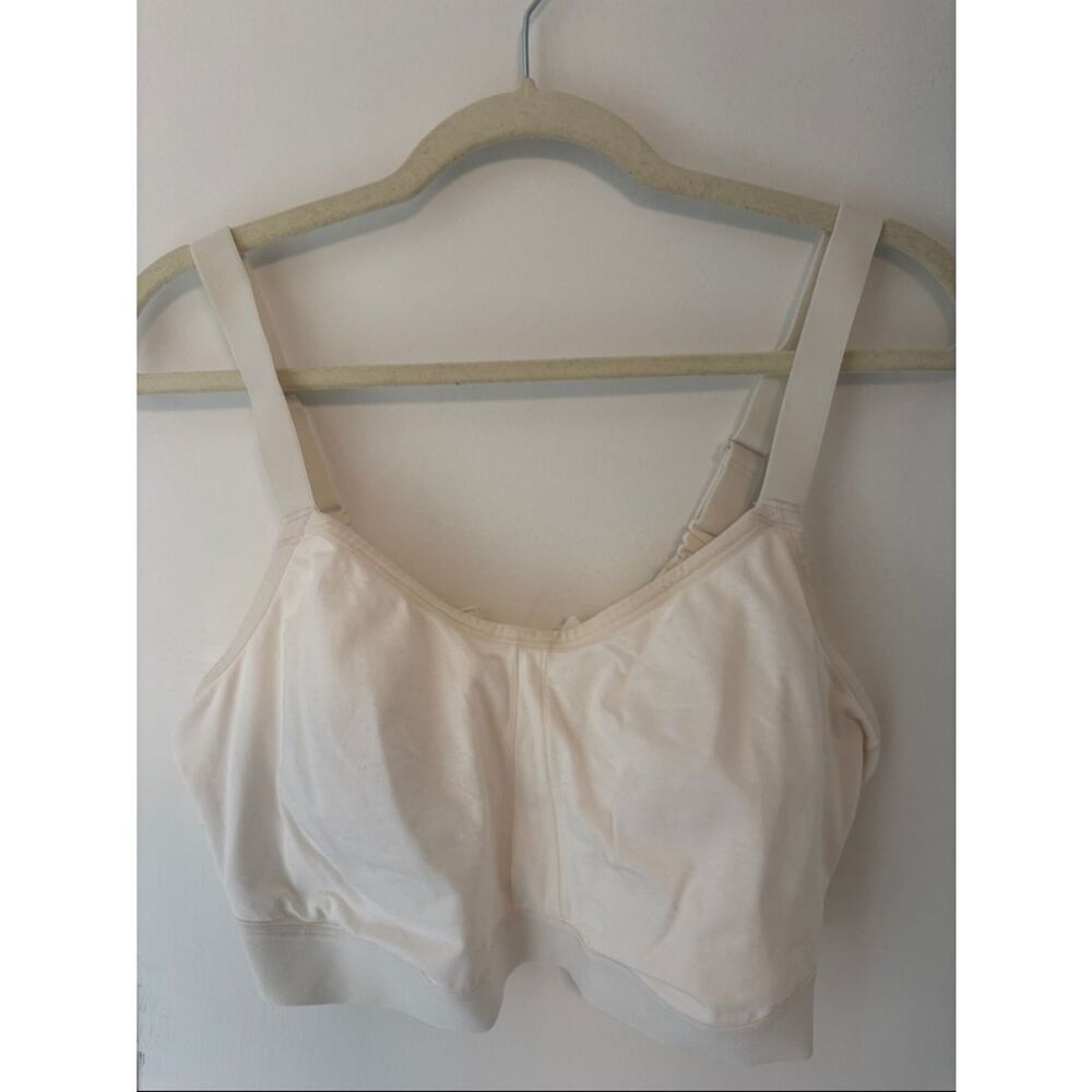 Never Worn! Cuddl Duds White Wireless Bralette Size 3X